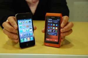 Existen muchos tipos de celulares y con diferentes precios.